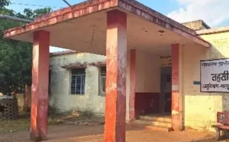 तीन राजस्व अधिकारी तैनात, फिर भी खाली पदों का संकट! सीपत तहसील में किसानों के कामकाज पर उठे सवाल
