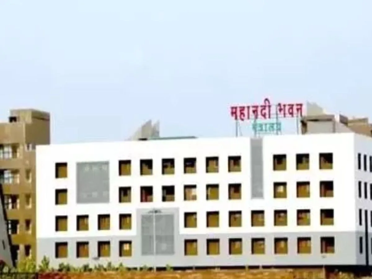 छत्तीसगढ़ में छुट्टी लेने के नियम में बदलाव, अब कागजी आवेदन नहीं होंगे मान्य; ऑनलाइन पोर्टल से ही मिलेगी मंजूरी