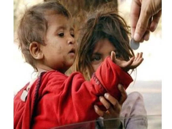बिलासपुर की सड़कों पर मासूमों का बचपन दांव पर, बाल भिक्षावृत्ति रोकने के प्रयासों पर उठे सवाल